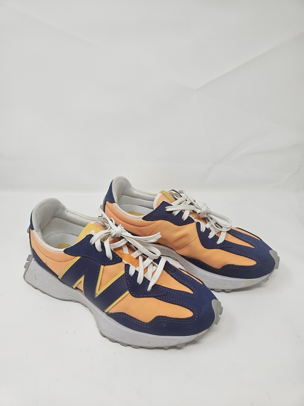New Balance 327 Womens Size 8 Orange Blue White Athletic Running Shoes Sneakers